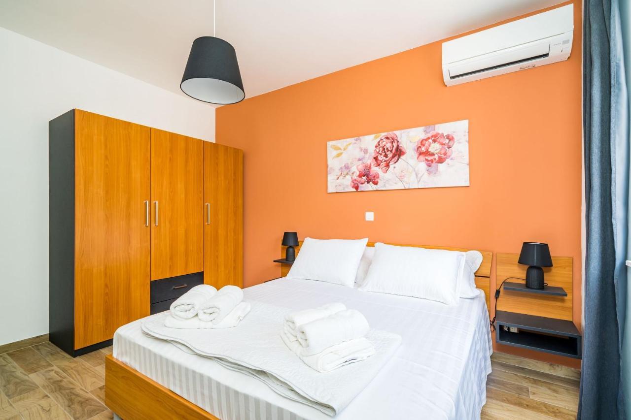 Nona'S Paradise Apartment - Free Parking Затон Экстерьер фото